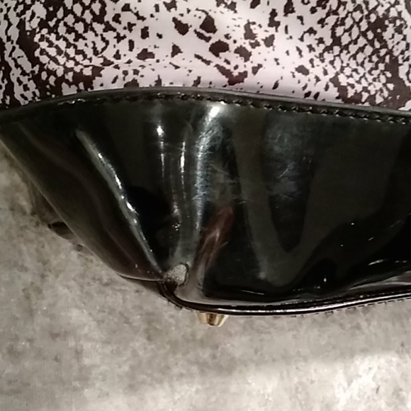 Betsy Johnson Tote - Picture 4 of 14